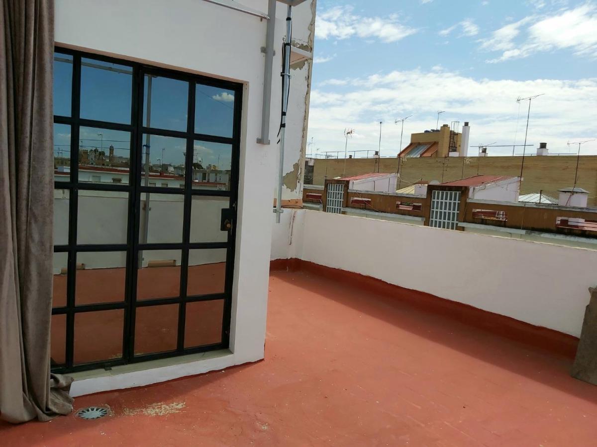 La Casa De Leon Xiii.Terraza Privada. Parejas Apartment Seville Luaran gambar