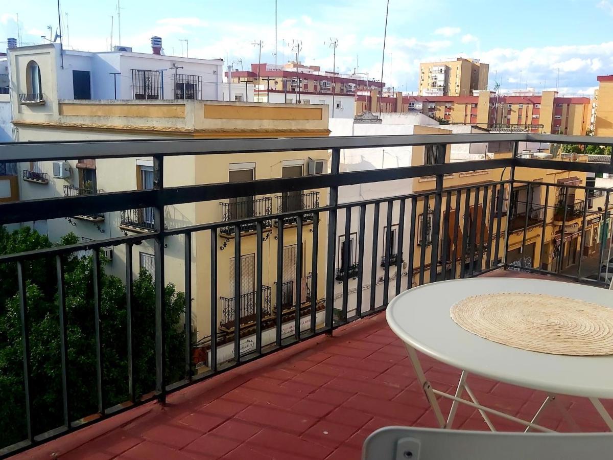 La Casa De Leon Xiii.Terraza Privada. Parejas Apartment Seville Luaran gambar